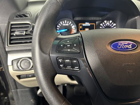 Used 2018 Ford Explorer 4WD image 14