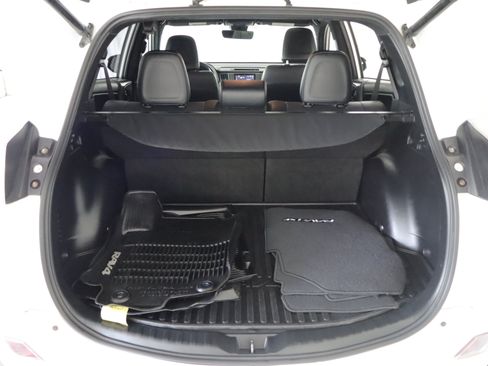Used 2018 Toyota RAV4 SE w/ Power Extra Value Package AWD/4WD image 20