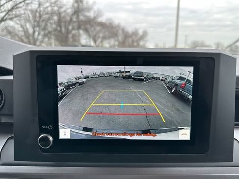 Used 2024 Toyota Tacoma SR5 image 19