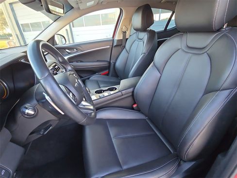 Used 2023 Genesis G70 2.0T image 14