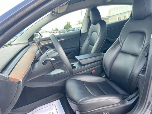 Used 2022 Tesla Model 3 Long Range AWD/4WD image 26