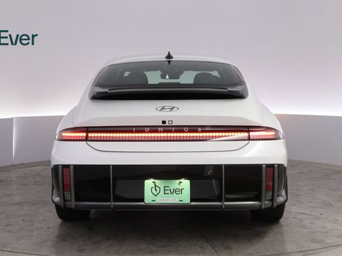 Used 2024 Hyundai Ioniq 6 Limited RWD image 15
