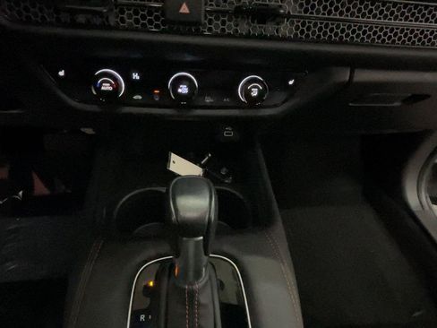 Used 2023 Honda HR-V Sport image 38
