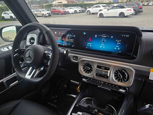New 2026 Mercedes-Benz G 63 AMG 4MATIC image 10