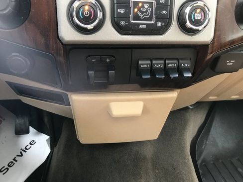 Used 2013 Ford F350 Lariat w/ Lariat Ultimate Pkg image 17