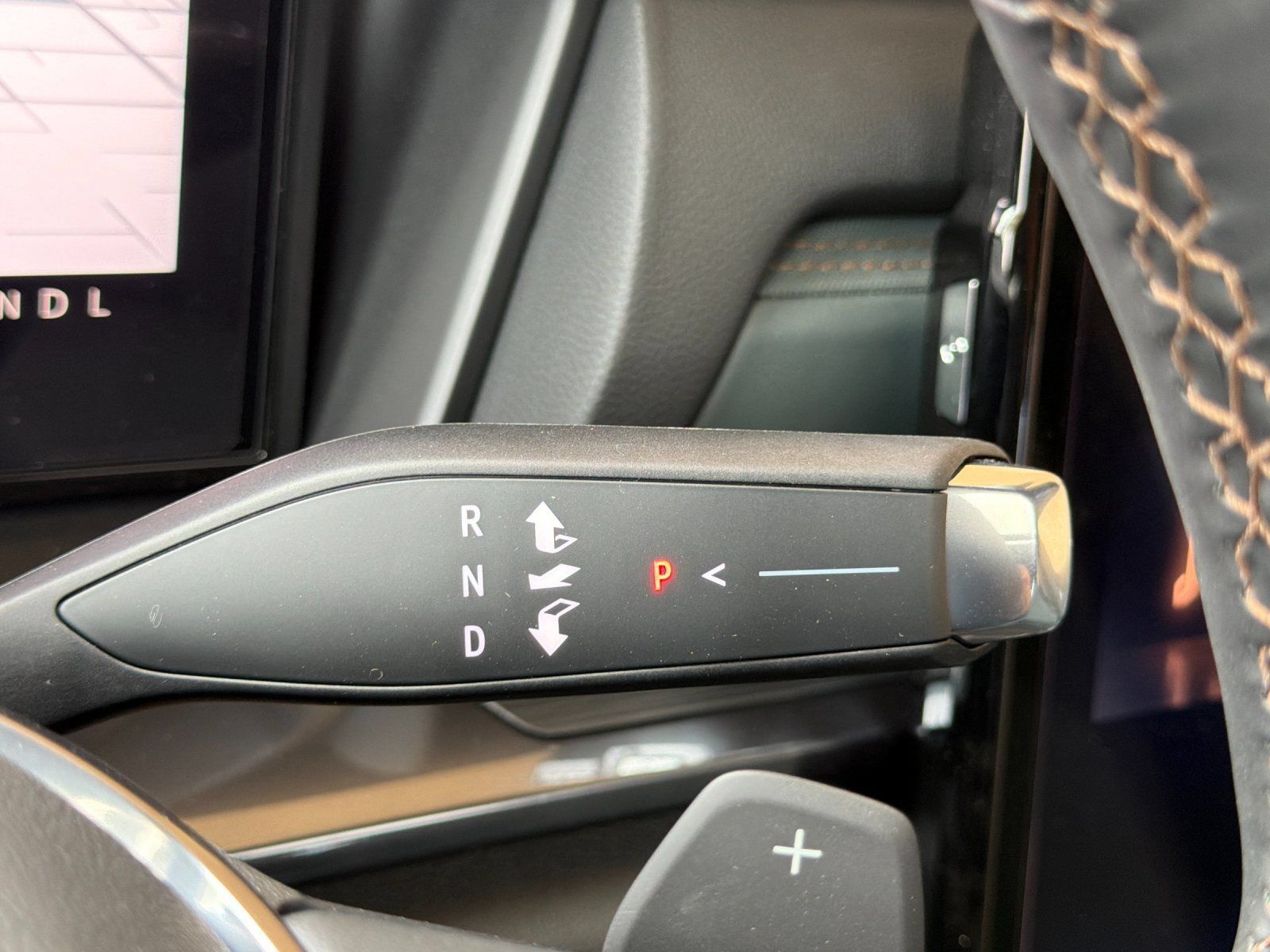 New 2026 GMC Terrain AT4 w/ Technology Package II AWD/4WD image 21