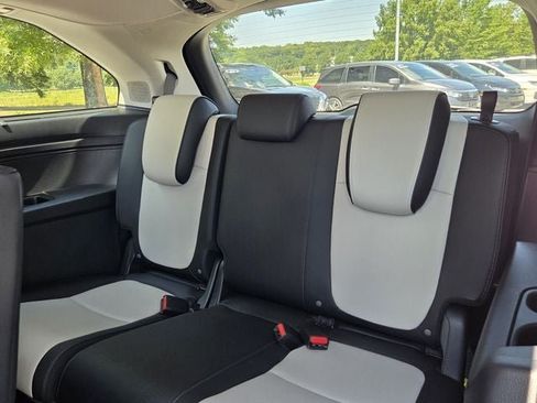 Certified 2026 Honda Odyssey Elite image 11