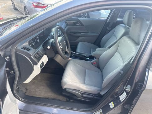 Used 2014 Honda Accord LX image 11
