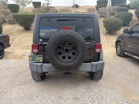 Used 2016 Jeep Wrangler Unlimited Sport AWD/4WD image 8
