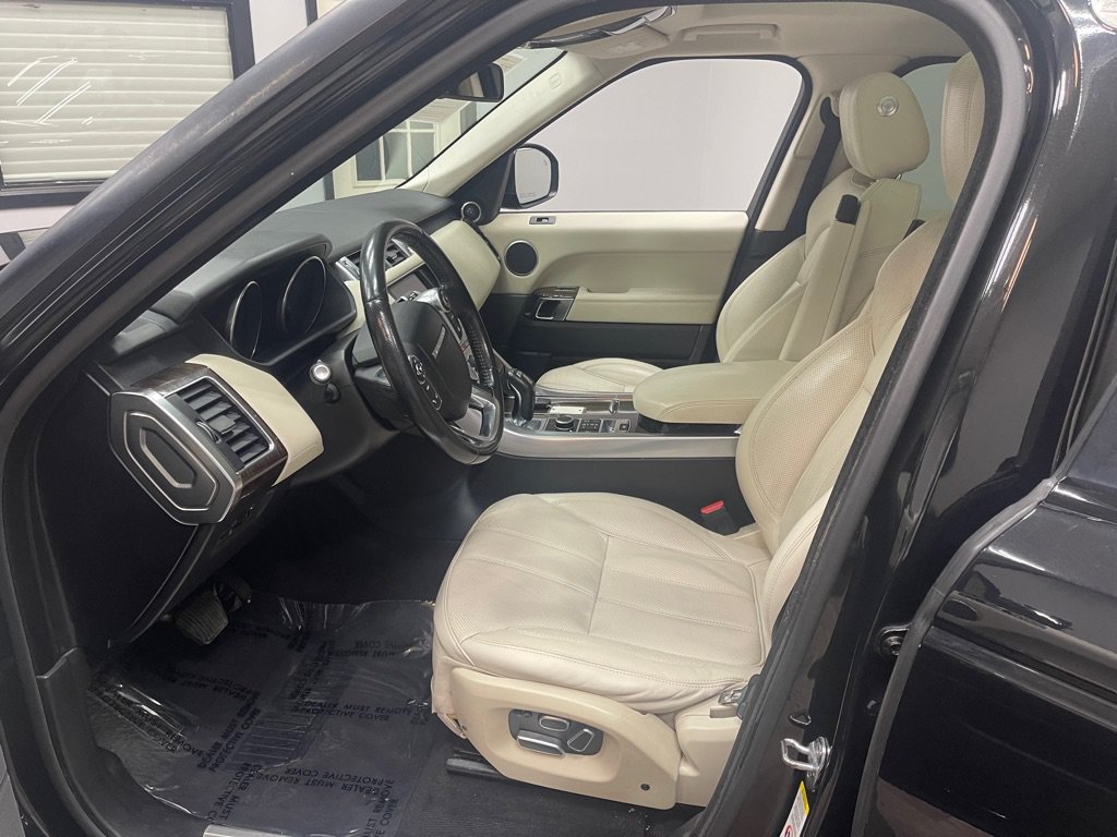 Used 2015 Land Rover Range Rover Sport HSE AWD/4WD image 16