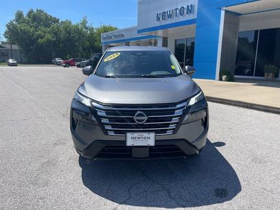 Used 2024 Nissan Rogue SV