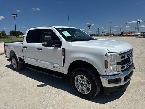 Used 2026 Ford F250 XLT AWD/4WD image 8