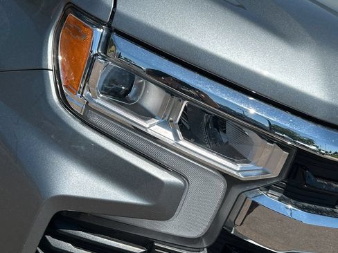 Used 2024 Chevrolet Silverado 1500 LT AWD/4WD image 22