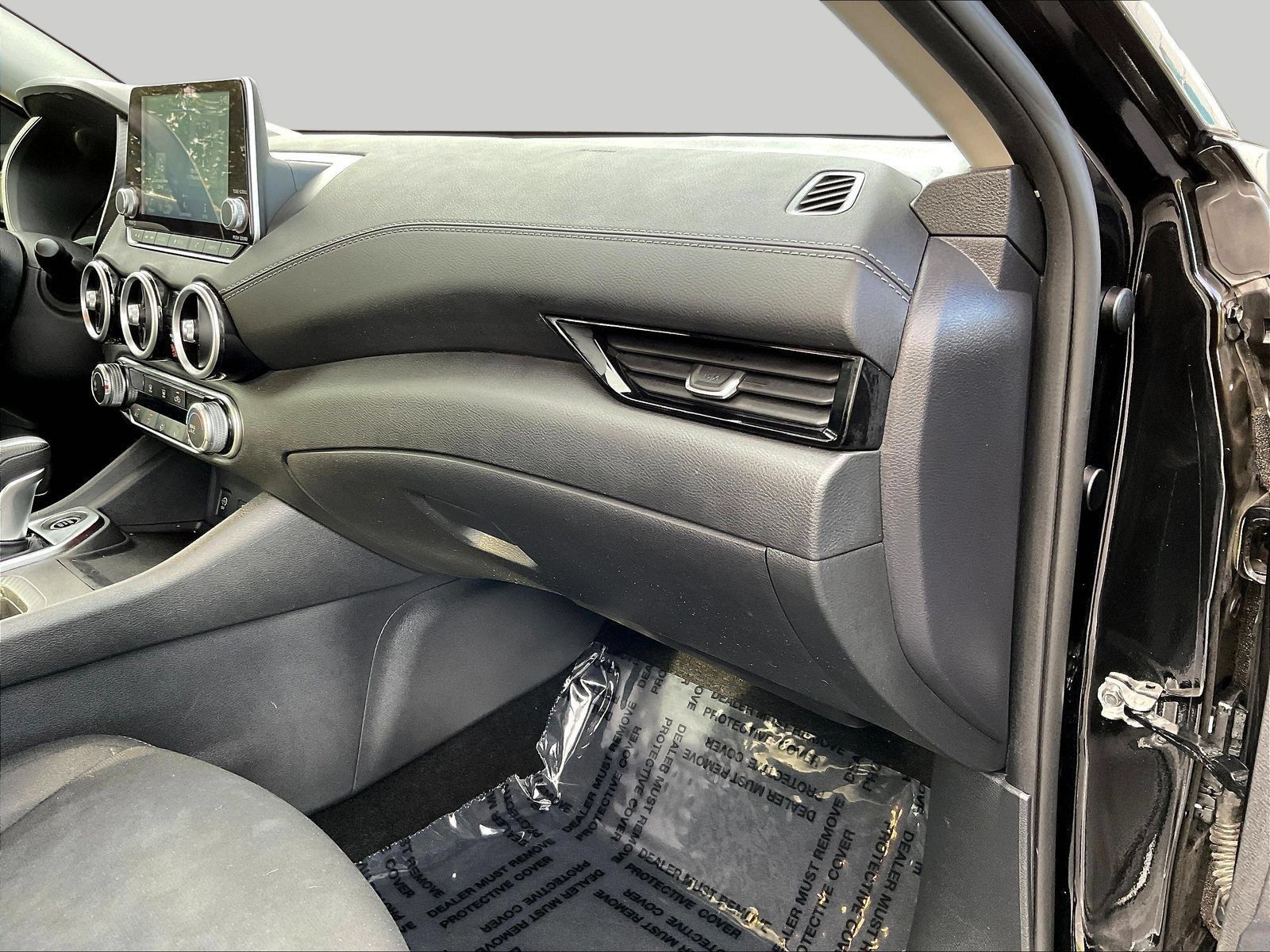 Certified 2024 Nissan Sentra SV FWD image 29