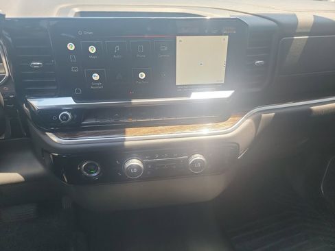 Used 2022 GMC Sierra 1500 Elevation AWD/4WD image 15