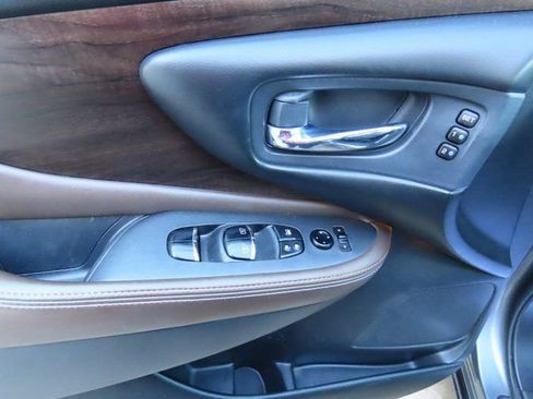 Used 2021 Nissan Murano Platinum image 25