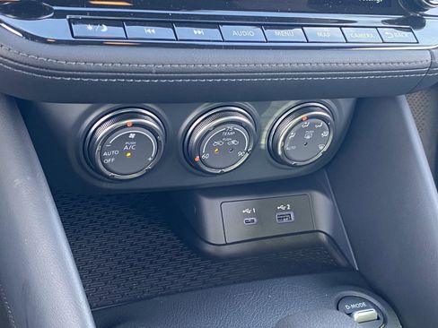 New 2026 Nissan Z Performance w/ Floor Mat Package image 27