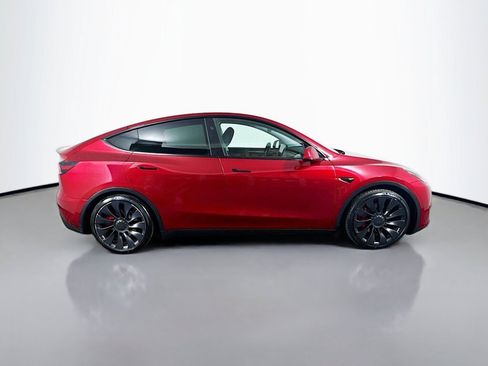 Used 2024 Tesla Model Y Performance AWD/4WD image 6