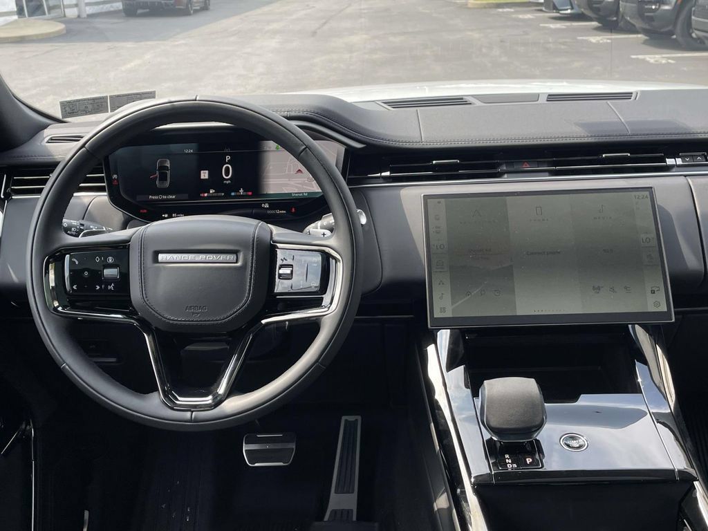 New 2026 Land Rover Range Rover Sport Dynamic SE AWD/4WD image 21