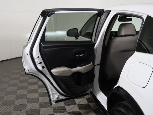 Used 2025 Honda HR-V EX-L image 21