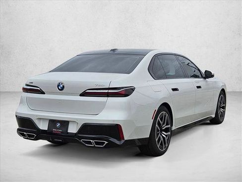 New 2025 BMW 760i xDrive AWD/4WD image 5