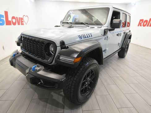 Used 2024 Jeep Wrangler Unlimited AWD/4WD image 1