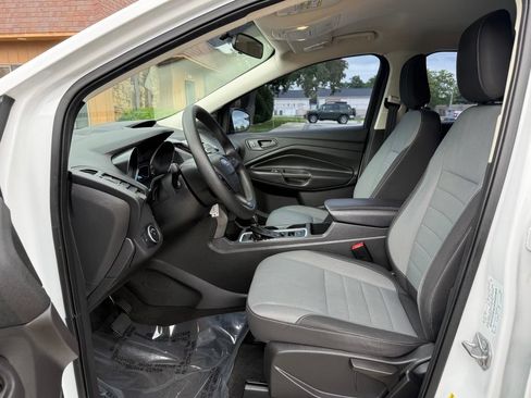 Used 2018 Ford Escape S FWD image 10