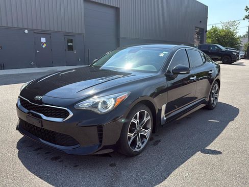 Used 2019 Kia Stinger RWD image 6