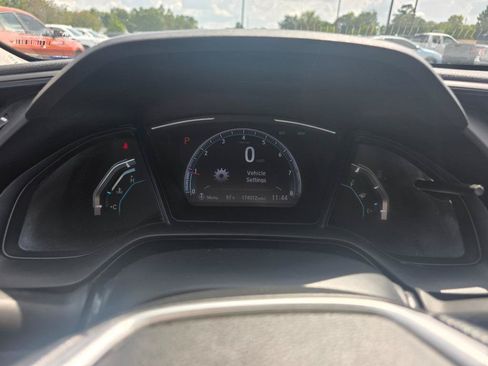 Used 2019 Honda Civic LX image 14