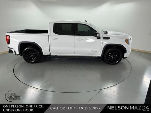 Used 2020 GMC Sierra 1500 Elevation w/ Elevation Value Package RWD image 5