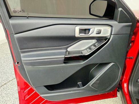 Used 2023 Ford Explorer ST w/ Equipment Group 401A image 11