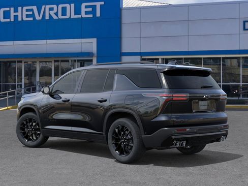 New 2026 Chevrolet Traverse LT image 3