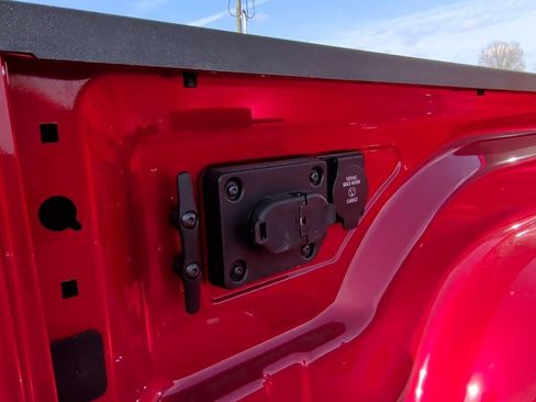 New 2025 RAM 2500 Tradesman AWD/4WD image 39