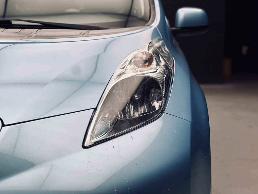 Used 2015 Nissan Leaf S FWD image 13