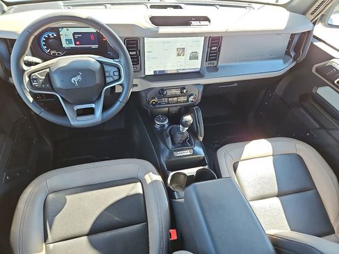 Used 2024 Ford Bronco Big Bend image 12