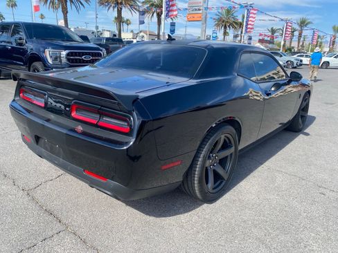 Used 2023 Dodge Challenger SRT Hellcat RWD image 6