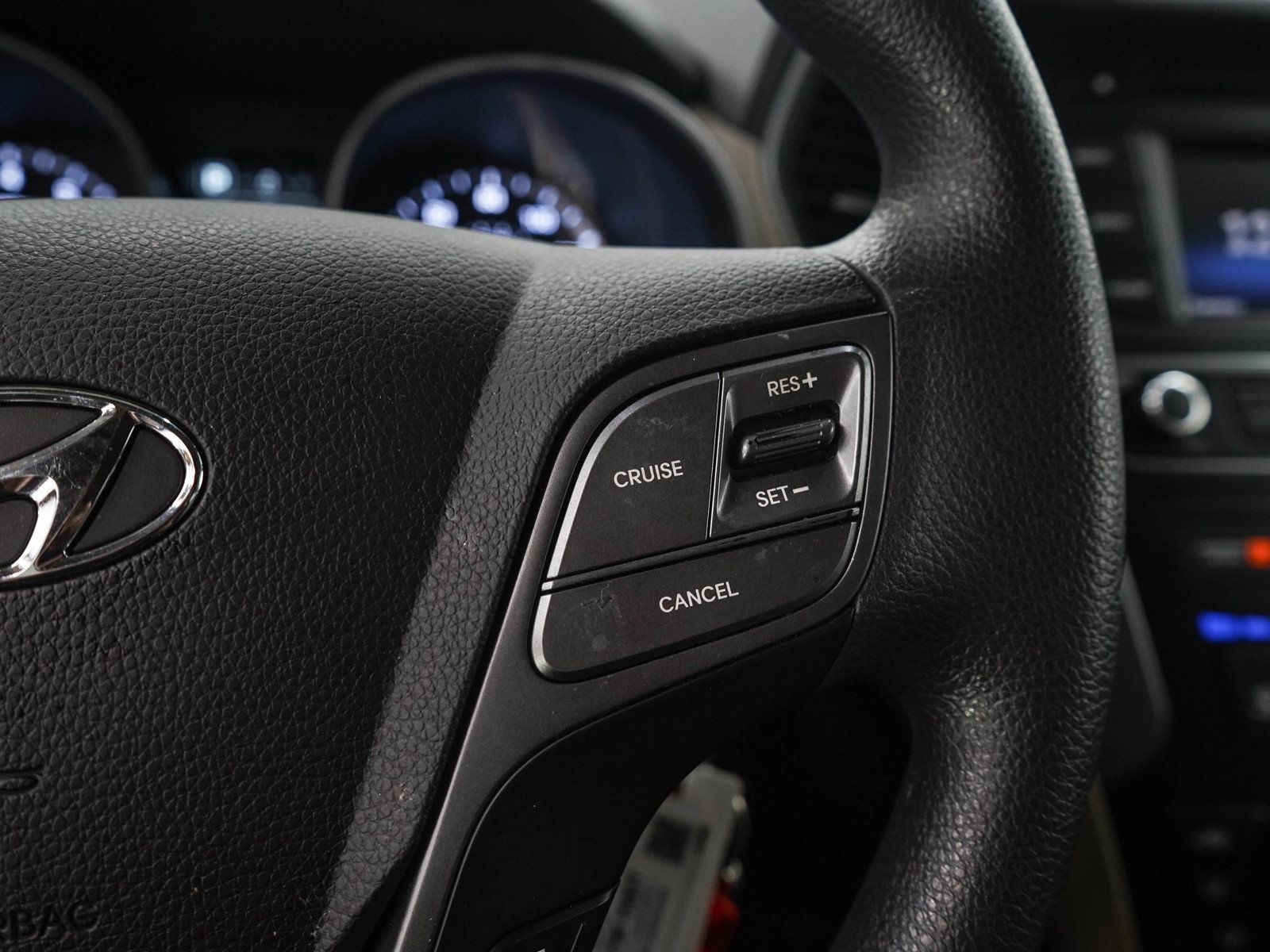 Used 2017 Hyundai Santa Fe Sport FWD image 25