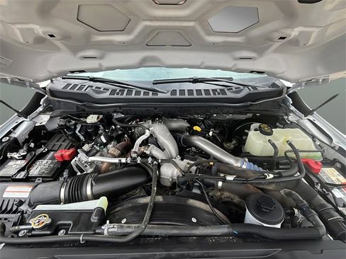 Used 2024 Ford F250 XLT w/ FX4 Off-Road Package image 40