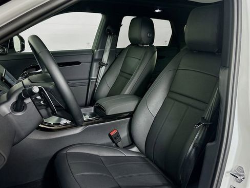 Used 2025 Land Rover Range Rover Evoque Dynamic SE image 22