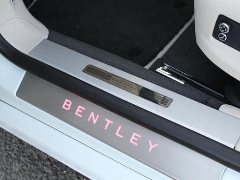 Used 2021 Bentley Flying Spur W12 AWD/4WD image 40