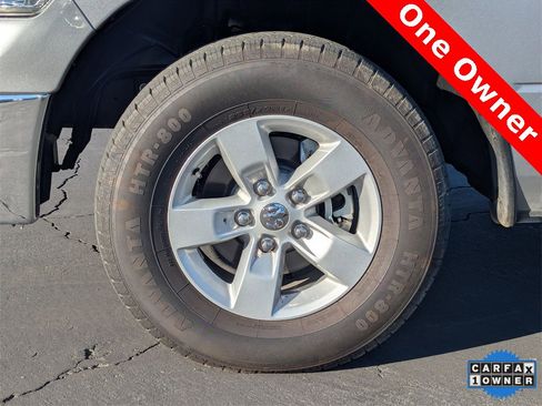 Used 2024 RAM 1500 Classic SLT image 10