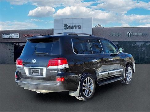 Used 2014 Lexus LX 570 4WD image 6