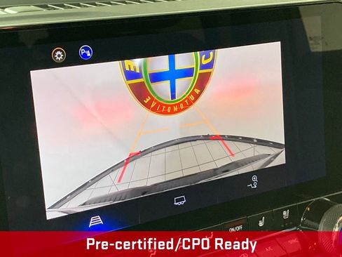 Used 2024 Chevrolet Colorado Z71 w/ Z71 Convenience Package 2 image 4