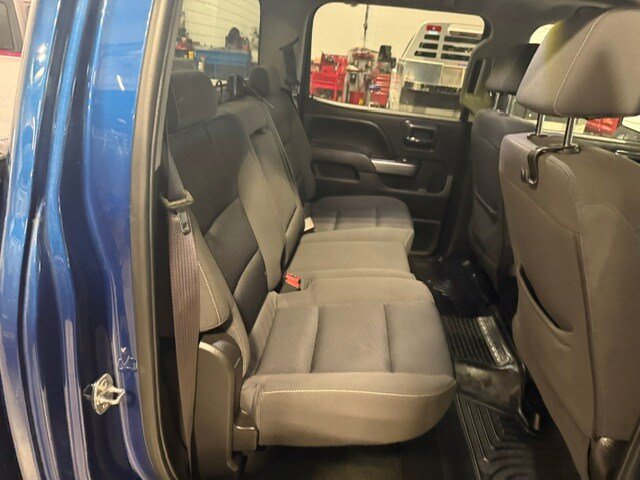 Used 2017 Chevrolet Silverado 1500 LT w/ All Star Edition AWD/4WD image 17