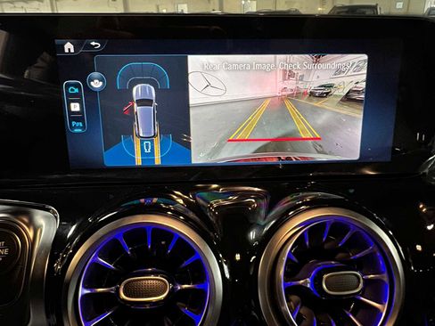 New 2026 Mercedes-Benz GLB 250 4MATIC image 38