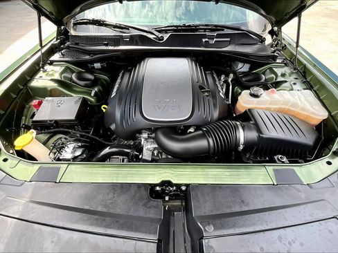 Used 2023 Dodge Challenger R/T image 31