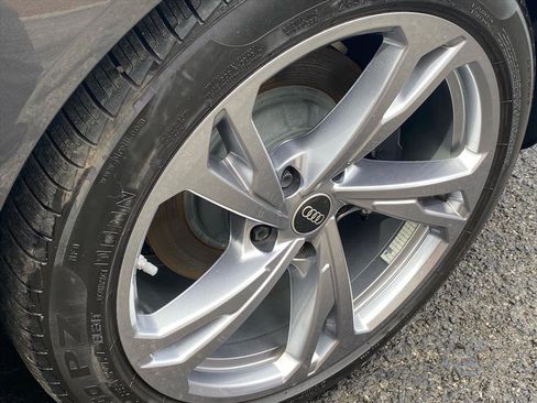 Used 2023 Audi e-tron GT Premium Plus image 23