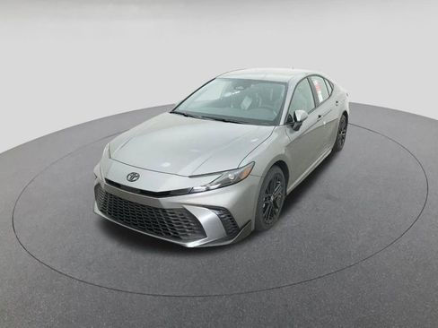 New 2026 Toyota Camry SE image 16