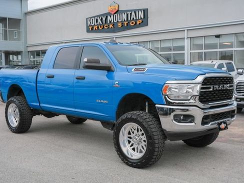 Used 2022 RAM 2500 Big Horn w/ Level C Equiment Group AWD/4WD image 3