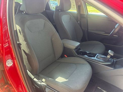 Used 2025 Kia K4 FWD image 38